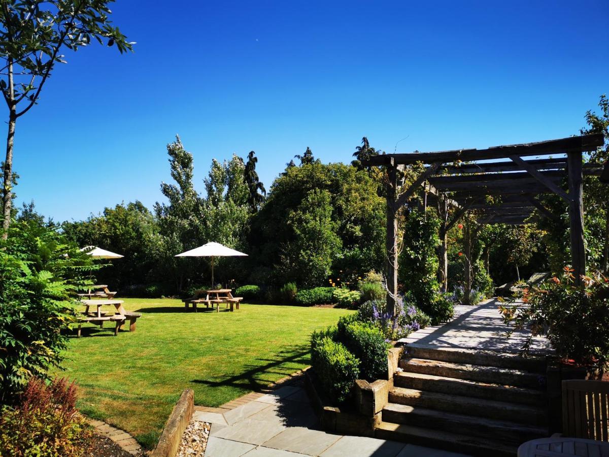 The Brisley Bell Exterior foto